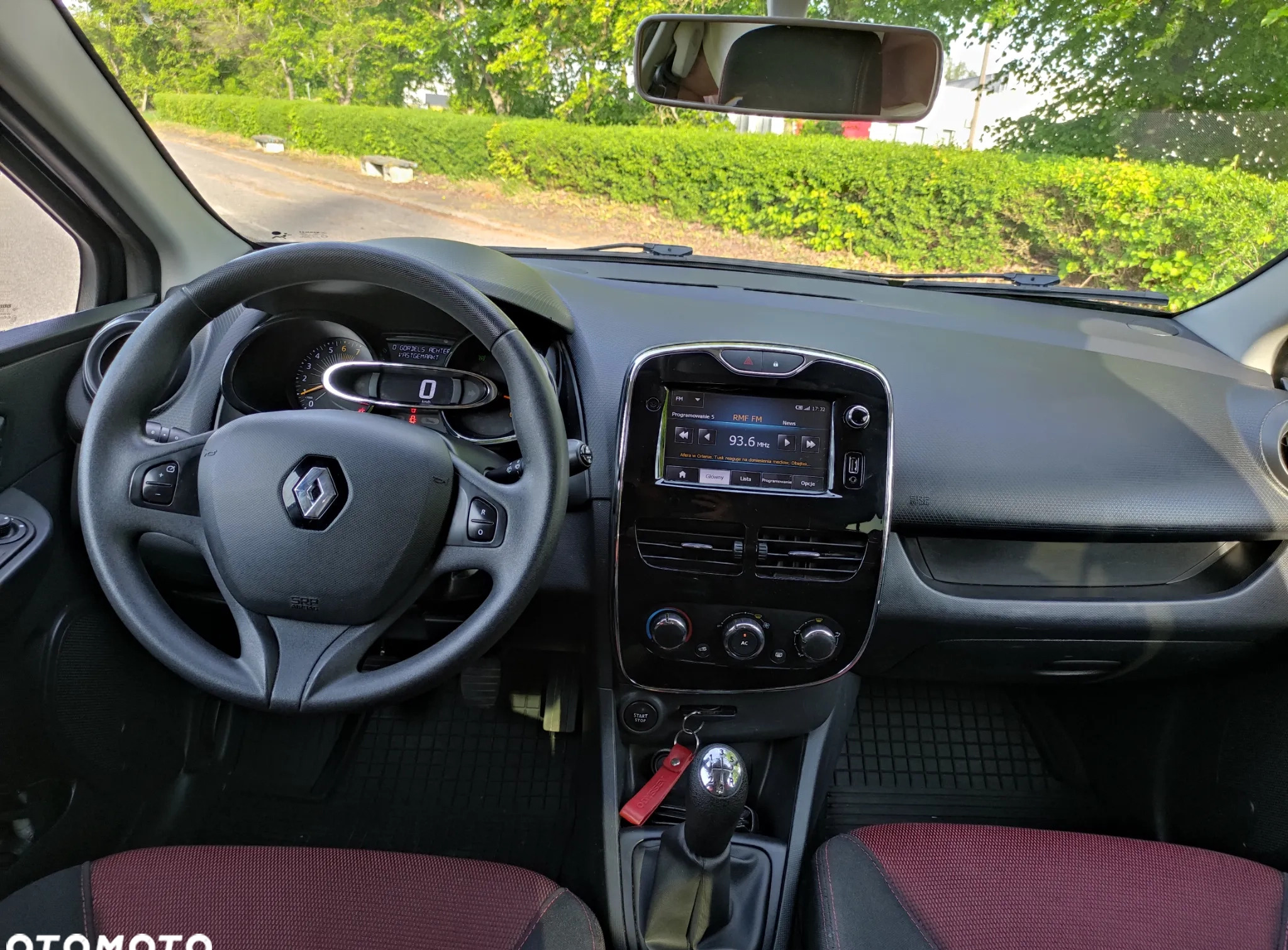 Renault Clio cena 27900 przebieg: 126780, rok produkcji 2012 z Lublin małe 67